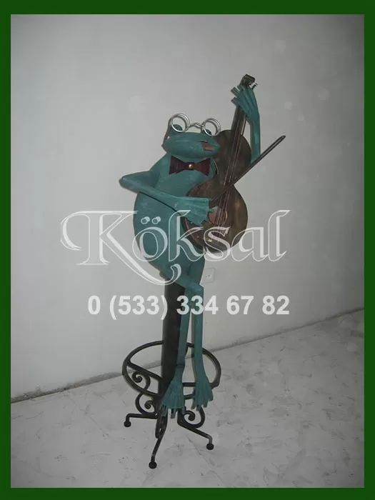 Ferforje Kurbağalar 06