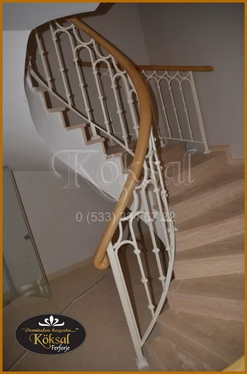 Ferforje Merdiven Korkulukları - Dekoratif Merdiven Korkuluğu - Demir Merdiven Korkuluğu